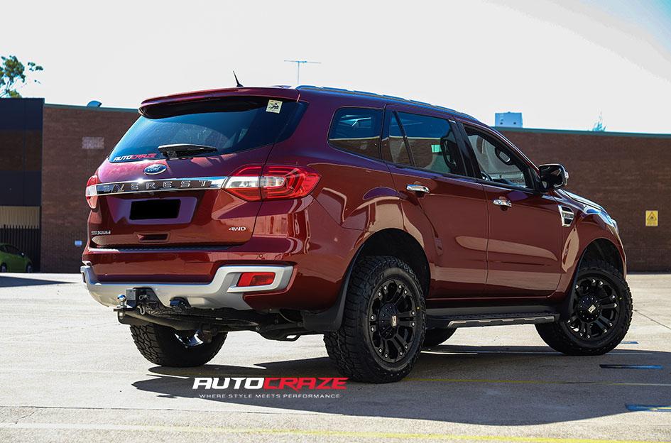 FORD EVEREST MONSTER XD MATTE BLACK